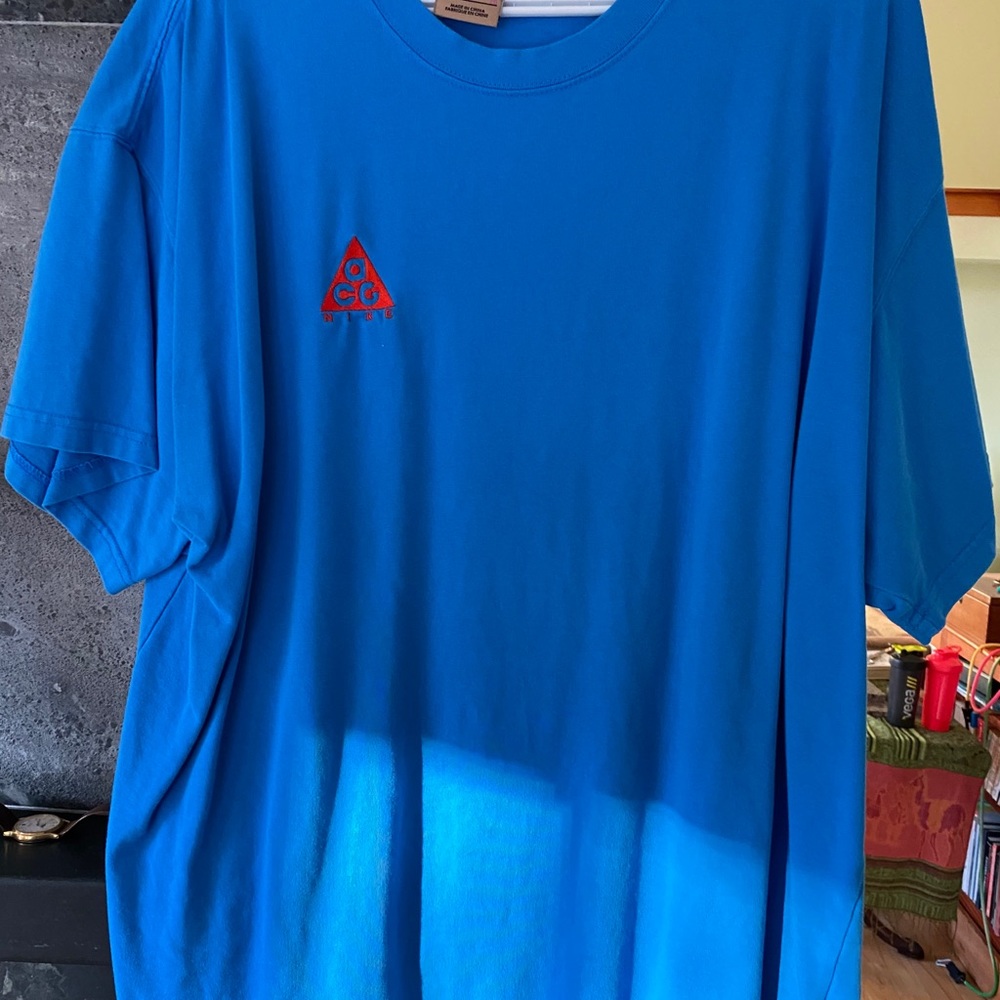 Nike ACG tshirt